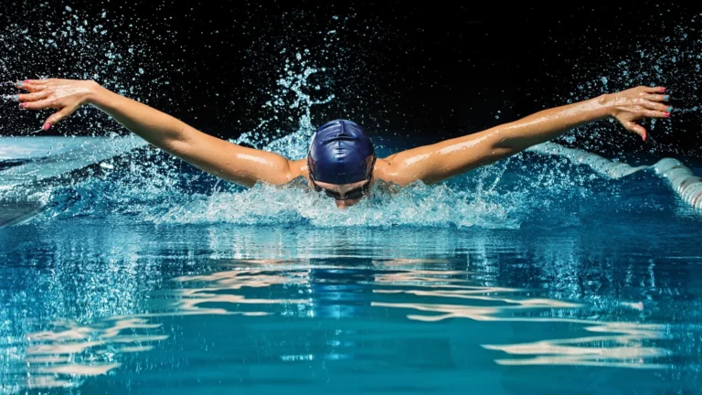 Como Manter a Água da Piscina Sempre Cristalina